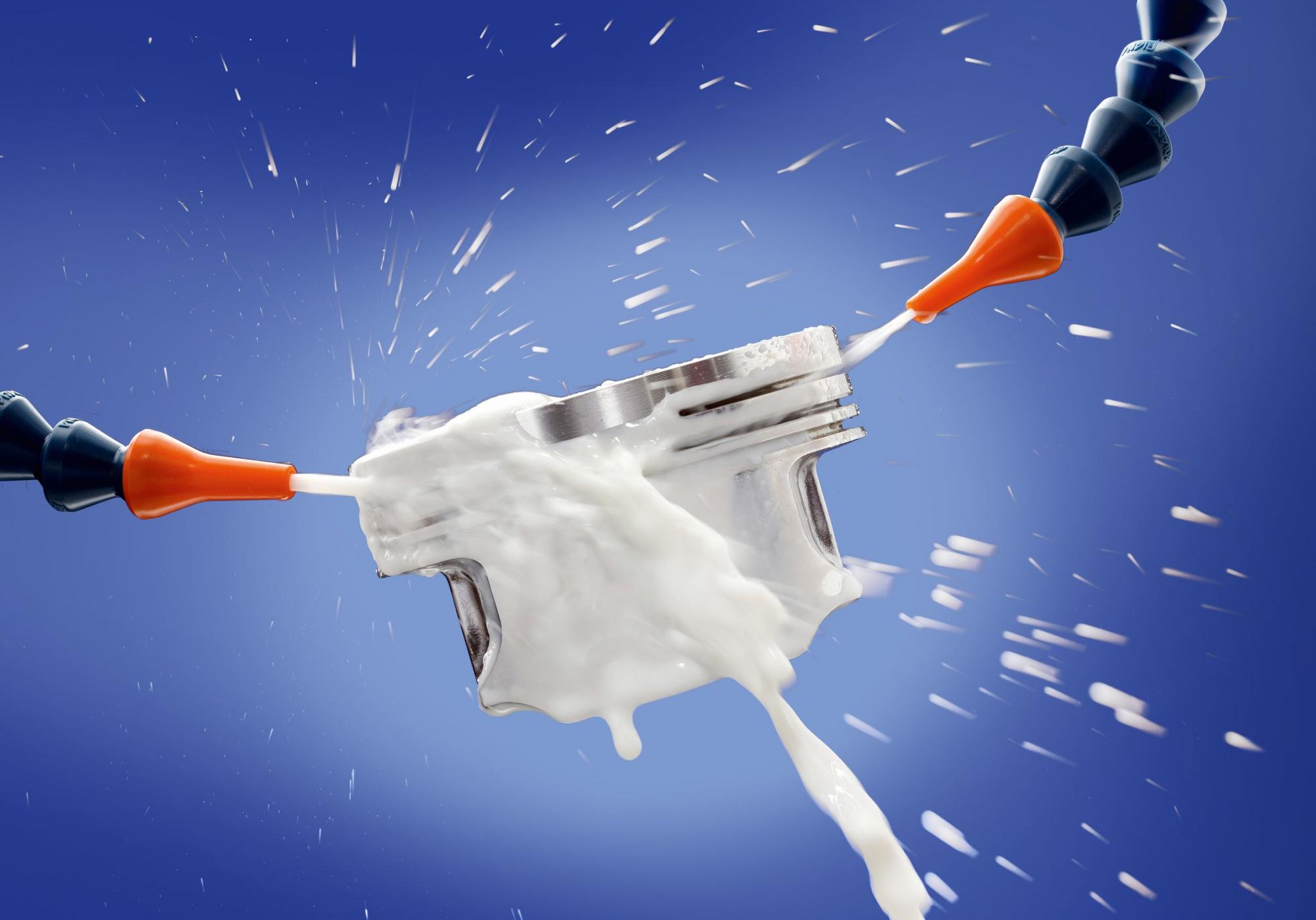 Boron-and formaldehyde-free coolant